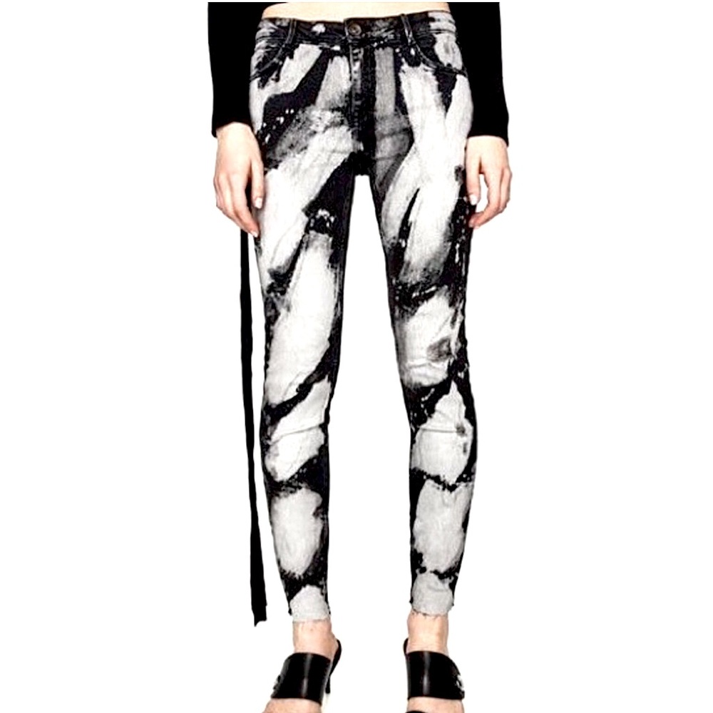 NWT Zara Bleached Skinny Jeans